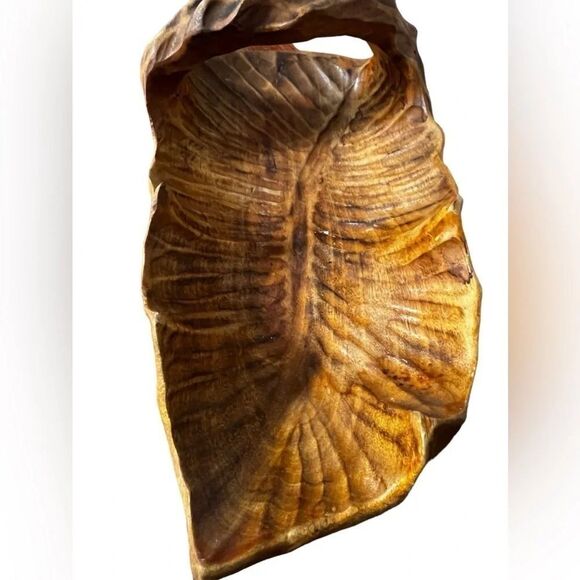 Handmade vintage wood leaf large bowl with handle - Picture 7 of 11